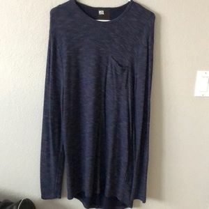 Long sleeve t-shirt